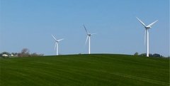 デンマークの農地にある風力発電